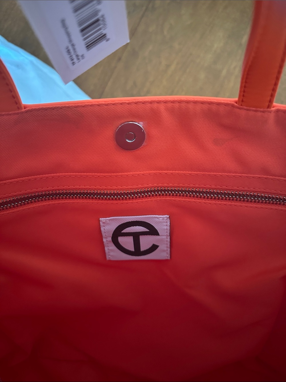 Authentic Telfar Vegan Leather Shopping Bag - Orange (Vibrant Neon) - Picture 4 of 4